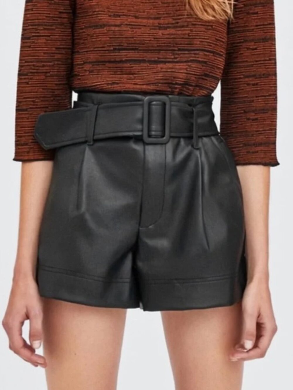 ZARA black faux leather high-waisted shorts with belt XXL